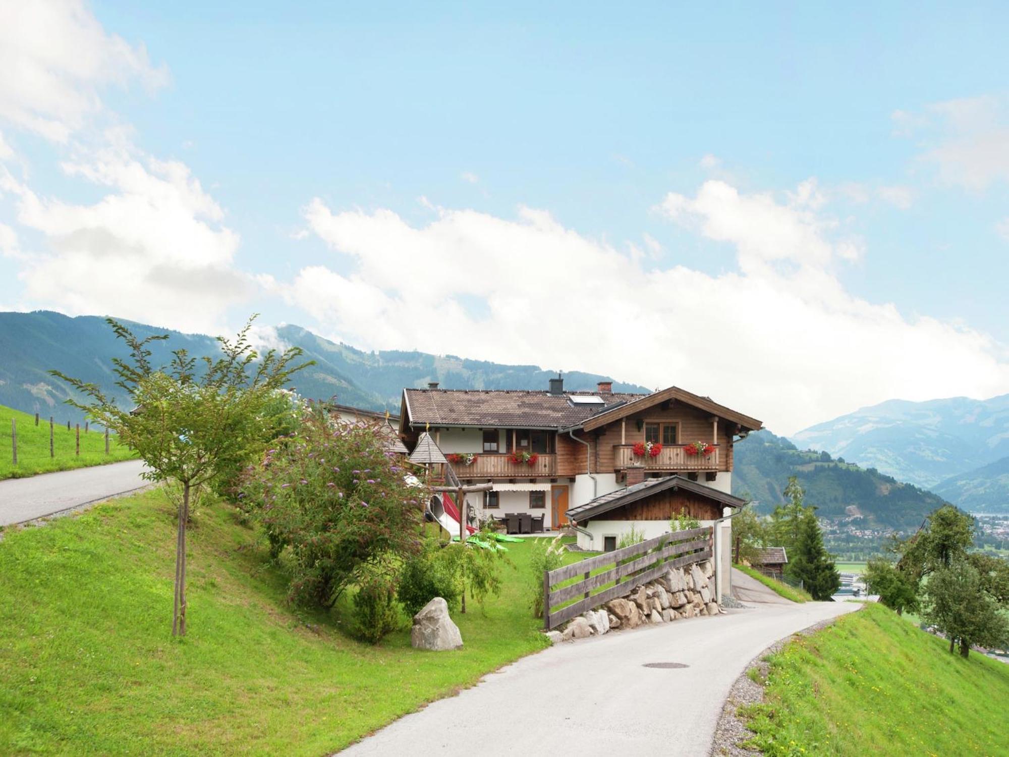 Modern Mansion in Kaprun near Ski Area Exteriör bild